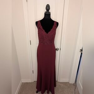 Elegant Lace Burgundy Dress